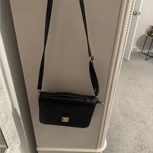 Chic Black Crossbody Bag